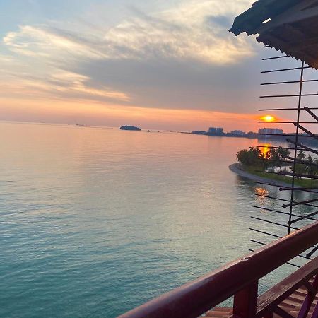 Shahmi Seaview Apartment - H4 Port Dickson Kültér fotó