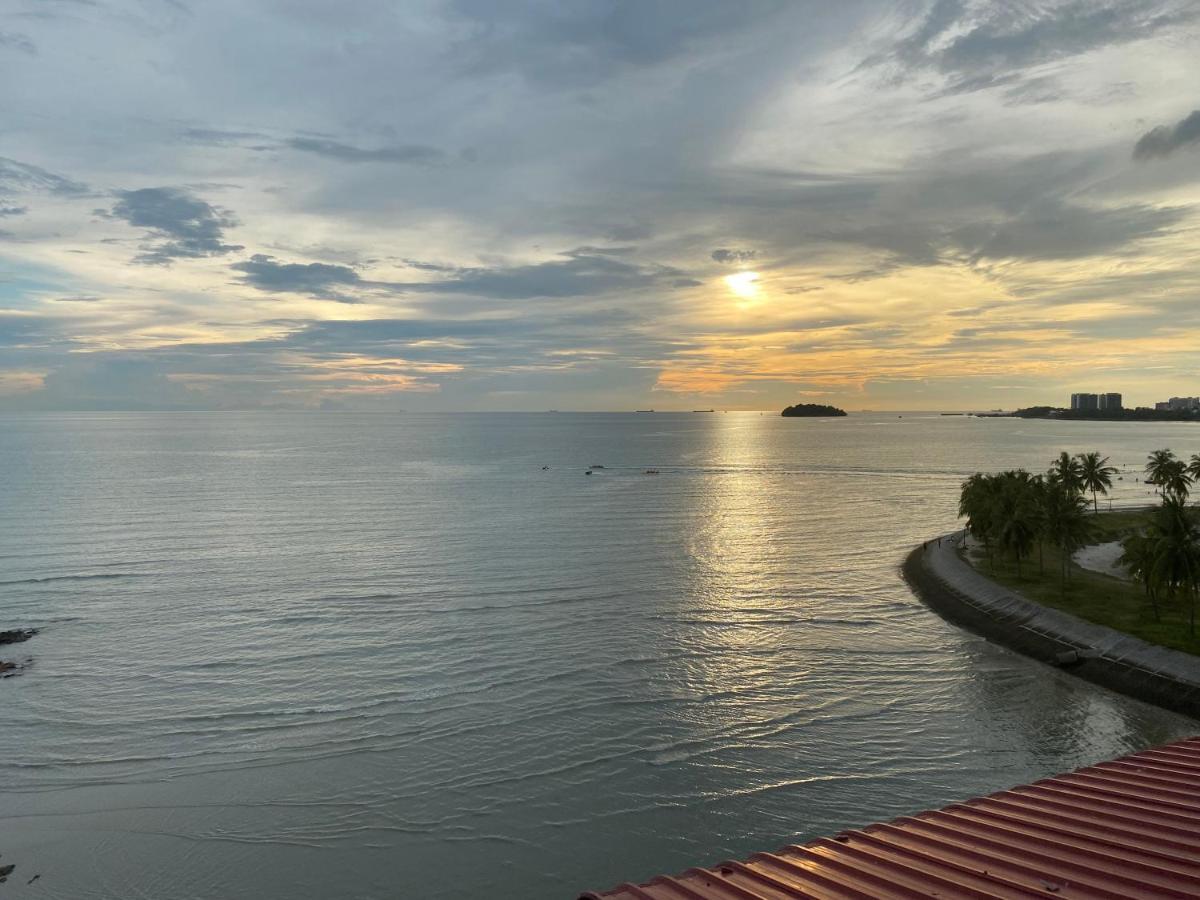 Shahmi Seaview Apartment - H4 Port Dickson Kültér fotó