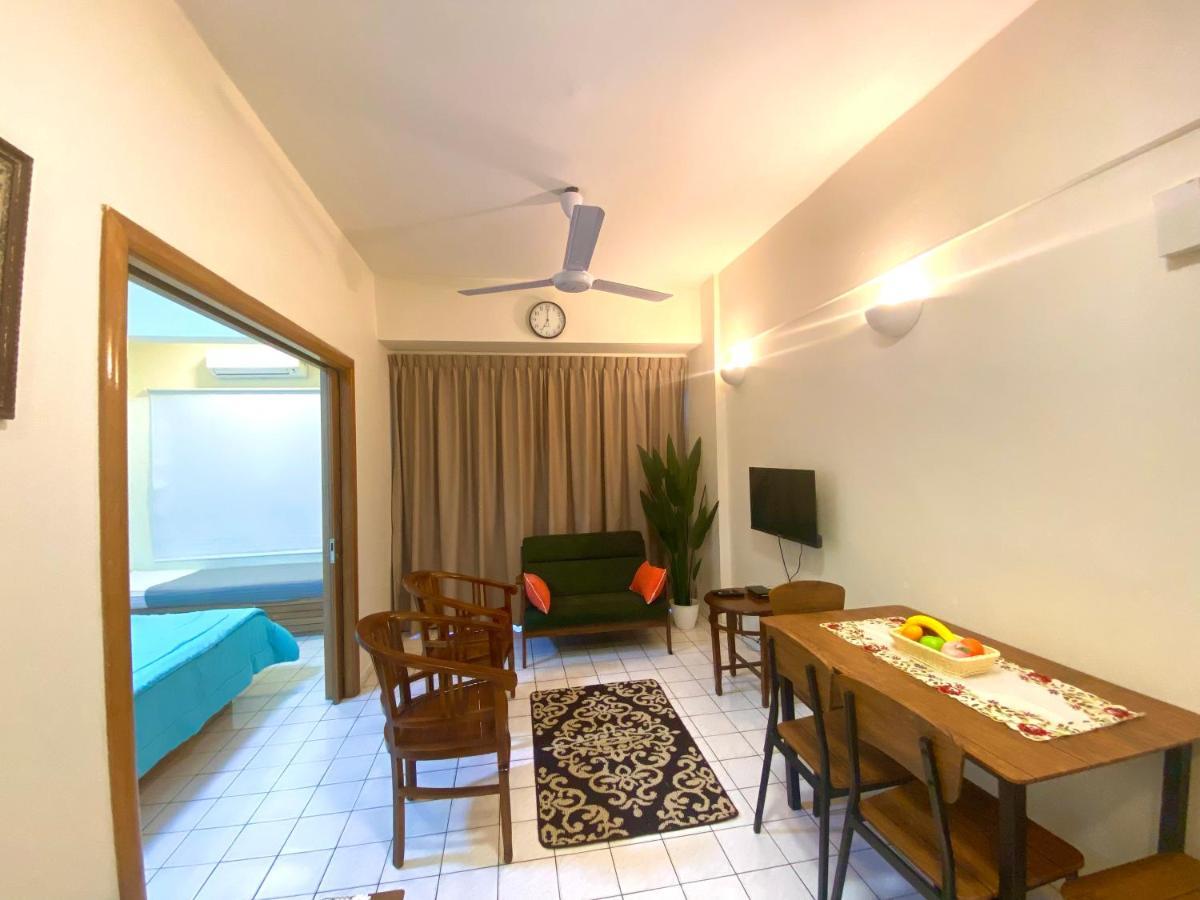 Shahmi Seaview Apartment - H4 Port Dickson Kültér fotó